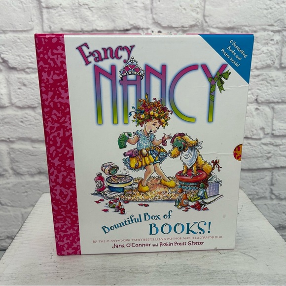 Fancy Nancy Set of 6 Books - Picture 4 of 14